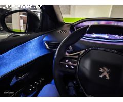 Peugeot 3008 GT de 2023 con 21.000 Km por 29.900 EUR. en Madrid