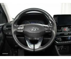 Hyundai i30 1.5 DPI Klass SLX 110 de 2024 con 4.852 Km por 19.490 EUR. en Cadiz