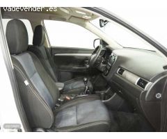 Mitsubishi Outlander Outlander 220DI-D Motion 2WD 5pl. de 2016 con 153.800 Km por 14.990 EUR. en Cad