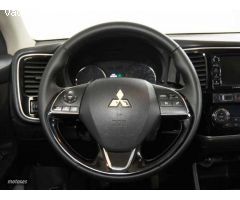Mitsubishi Outlander Outlander 220DI-D Motion 2WD 5pl. de 2016 con 153.800 Km por 14.990 EUR. en Cad