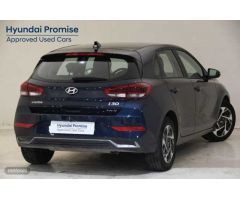 Hyundai i30 1.0 TGDI Klass 48V 100 de 2024 con 9.613 Km por 22.990 EUR. en Cadiz