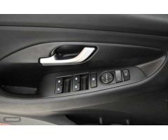 Hyundai i30 1.0 TGDI Klass 48V 100 de 2024 con 9.613 Km por 22.990 EUR. en Cadiz
