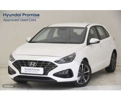 Hyundai i30 1.5 DPI Klass SLX 110 de 2024 con 15.957 Km por 19.490 EUR. en Cadiz