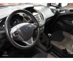 Ford Tourneo Tourneo Courier 1.5TDCi Titanium 95 de 2018 con 113.600 Km por 12.990 EUR. en Cadiz