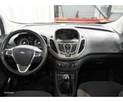 Ford Tourneo Tourneo Courier 1.5TDCi Titanium 95 de 2018 con 113.600 Km por 12.990 EUR. en Cadiz