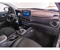 Hyundai Kona 1.0 TGDI Maxx 4x2 de 2022 con 49.700 Km por 18.990 EUR. en Guipuzcoa