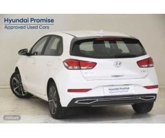 Hyundai i30 1.5 DPI Klass SLX 110 de 2024 con 14.064 Km por 19.990 EUR. en Guipuzcoa