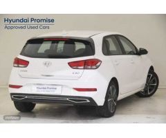 Hyundai i30 1.5 DPI Klass SLX 110 de 2024 con 14.064 Km por 19.990 EUR. en Guipuzcoa