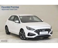 Hyundai i30 1.5 DPI Klass SLX 110 de 2024 con 14.628 Km por 19.990 EUR. en Guipuzcoa
