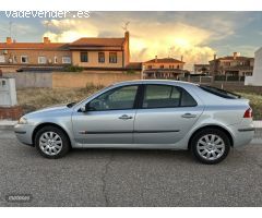 Renault Laguna 2.2 DCI PRIVILIGE de 2003 con 205.000 Km por 2.500 EUR. en Toledo