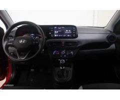 Hyundai i10 1.0 MPI Klass de 2024 con 14.220 Km por 13.900 EUR. en Valencia