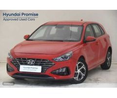 Hyundai i30 1.0 TGDI Klass LR 48V 120 de 2024 con 15.262 Km por 20.900 EUR. en Madrid