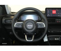 Jeep Avenger 1.2 G 74kW (100CV) Altitude de 2025 con 2 Km por 24.200 EUR. en Cadiz