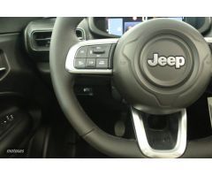 Jeep Avenger 1.2 G 74kW (100CV) Altitude de 2025 con 2 Km por 24.200 EUR. en Cadiz