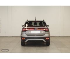 Volkswagen T-Cross 1.0 TSI ADVANCE 95CV de 2021 con 94.795 Km por 17.900 EUR. en Cadiz