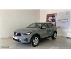 Volvo XC40 XC40 Core, B3 Mild hybrid, Gasolina de 2024 con 29.460 Km por 33.900 EUR. en Cadiz