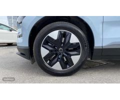 Volvo EX30 Core, Single Motor Extended Ra de 2024 con 10.372 Km por 34.800 EUR. en Murcia