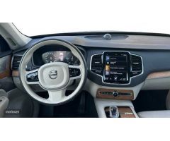Volvo XC 90 2.0 T8 RECHARGE INSCRIPTION AWD AT 390 5P 7 Plazas de 2021 con 65.185 Km por 48.900 EUR.