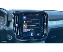 Volvo XC40 2.0 D3 BUSINESS PLUS AUTO 150 5P de 2020 con 56.252 Km por 27.300 EUR. en Madrid