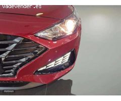 Hyundai i30 1.5 DPI Klass SLX 110 de 2023 con 14.300 Km por 17.900 EUR. en Madrid
