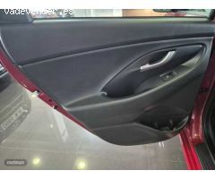 Hyundai i30 1.5 DPI Klass SLX 110 de 2023 con 14.300 Km por 17.900 EUR. en Madrid