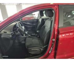Hyundai i30 1.5 DPI Klass SLX 110 de 2023 con 14.300 Km por 17.900 EUR. en Madrid