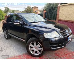 Volkswagen Touareg 2.5 TDI 4X4 BIXENON-NAVI DVD-KLIATIZADOR de 2005 con 347.000 Km por 5.500 EUR. en