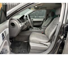 Volkswagen Touareg 2.5 TDI 4X4 BIXENON-NAVI DVD-KLIATIZADOR de 2005 con 347.000 Km por 5.500 EUR. en