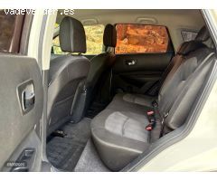 Nissan Qashqai 1.5 D4 NAVI CARPLAY-KLIMATIZADOR-LEDS-BOSE de 2012 con 197.000 Km por 6.500 EUR. en G