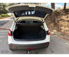 Nissan Qashqai 1.5 D4 NAVI CARPLAY-KLIMATIZADOR-LEDS-BOSE de 2012 con 197.000 Km por 6.500 EUR. en G