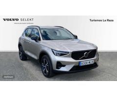 Volvo XC40 TODOTERRENO 2.0 B3 PLUS DARK AUTOMATICO 163CV 5P de 2023 con 28.038 Km por 99.999 EUR. en