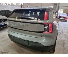 Volvo EX30 Plus, Single Motor Extended Range, Electrico de 2025 con 5 Km por 39.400 EUR. en Navarra
