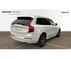 Volvo XC40 2.0 B3 CORE AUTO 163 5P de 2024 con 22.490 Km por 31.900 EUR. en Madrid
