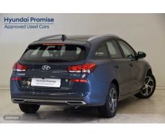 Hyundai i30 1.0 TGDI Klass LR 120 de 2021 con 26.339 Km por 17.000 EUR. en Madrid
