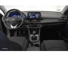 Hyundai i30 1.0 TGDI Klass LR 120 de 2021 con 26.339 Km por 17.000 EUR. en Madrid
