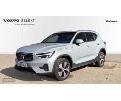 Volvo XC40 1.5 T4 PHEV RECHARGE CORE DCT 211 5P de 2023 con 20.449 Km por 31.995 EUR. en Valladolid