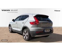 Volvo XC40 1.5 T4 PHEV RECHARGE CORE DCT 211 5P de 2023 con 20.449 Km por 31.995 EUR. en Valladolid