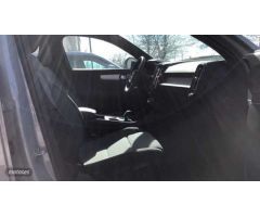 Volvo XC40 1.5 T4 PHEV RECHARGE CORE DCT 211 5P de 2023 con 20.449 Km por 31.995 EUR. en Valladolid