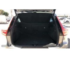 Volvo XC40 1.5 T4 PHEV RECHARGE CORE DCT 211 5P de 2023 con 20.449 Km por 31.995 EUR. en Valladolid