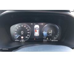 Volvo XC40 1.5 T4 PHEV RECHARGE CORE DCT 211 5P de 2023 con 20.449 Km por 31.995 EUR. en Valladolid