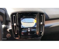 Volvo XC40 1.5 T4 PHEV RECHARGE CORE DCT 211 5P de 2023 con 20.449 Km por 31.995 EUR. en Valladolid