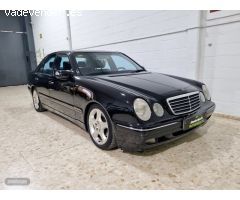 Mercedes Clase E E 320 cdi avangarde de 2000 con 165.000 Km por 4.600 EUR. en Sevilla