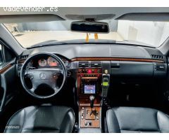 Mercedes Clase E E 320 cdi avangarde de 2000 con 165.000 Km por 4.600 EUR. en Sevilla