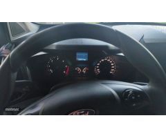 Ford Tourneo Connect 1.5 Ecoboost Trend de 2018 con 132.000 Km por 13.850 EUR. en Alava