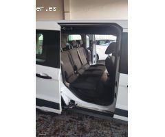 Ford Tourneo Connect 1.5 Ecoboost Trend de 2018 con 132.000 Km por 13.850 EUR. en Alava