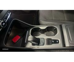 Volvo XC40 T3 Business Plus Automatico de 2019 con 137.100 Km por 20.500 EUR. en Barcelona
