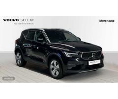 Volvo XC40 2.0 B3 CORE AUTO 163 CV de 2024 con 29.785 Km por 33.900 EUR. en A Coruna
