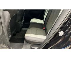 Volvo XC40 2.0 B3 CORE AUTO 163 CV de 2024 con 29.785 Km por 33.900 EUR. en A Coruna