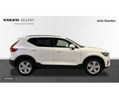Volvo XC40 2.0 B3 CORE AUTO 5P de 2024 con 32.129 Km por 33.700 EUR. en Valencia