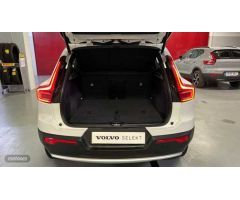Volvo XC40 2.0 B3 CORE AUTO 5P de 2024 con 32.129 Km por 33.700 EUR. en Valencia